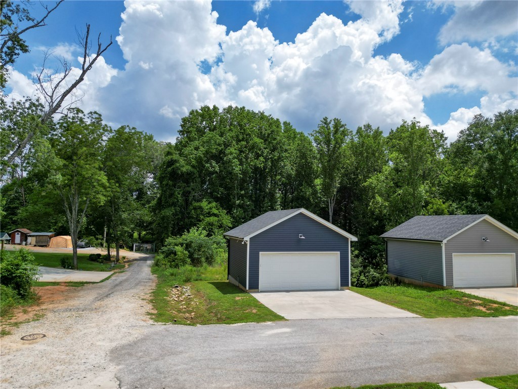 412 Grant Street Easley, SC 29640 - Photo 37 of 40