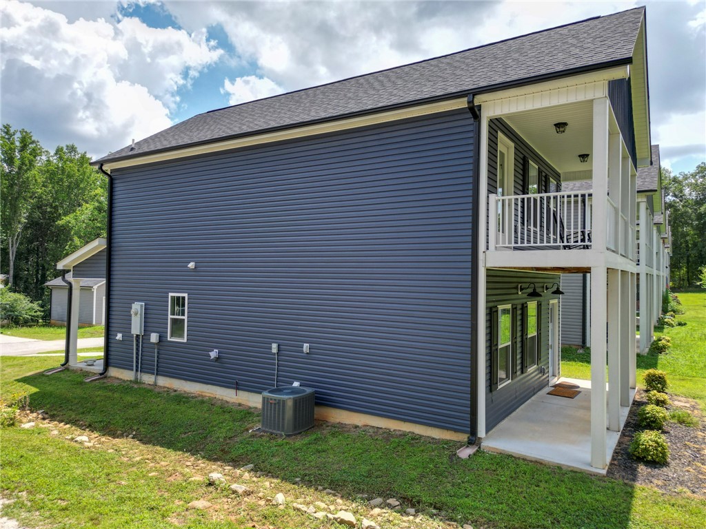 412 Grant Street Easley, SC 29640 - Photo 4 of 40