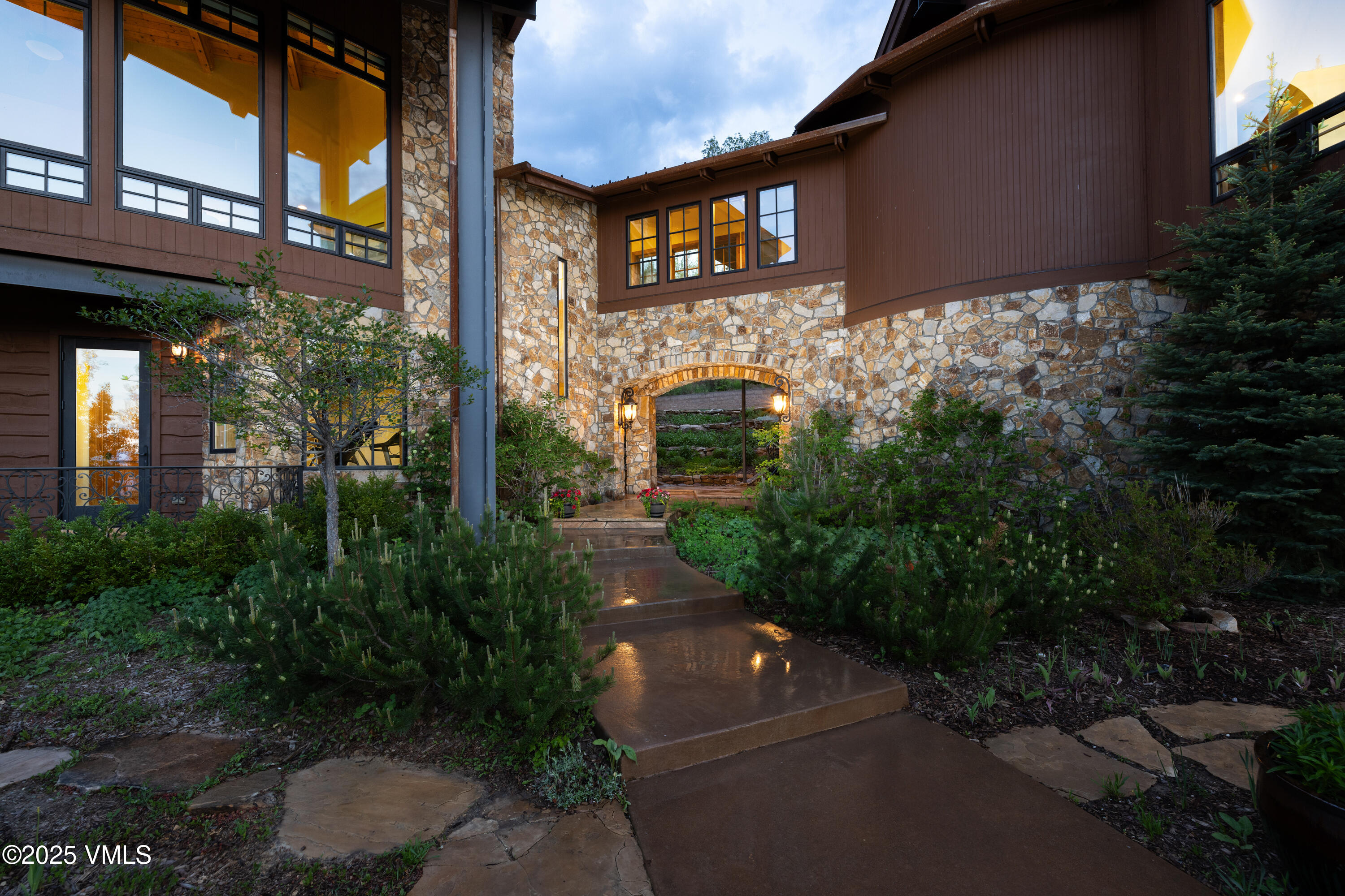 325 Jouflas Ranch Road Wolcott, CO 81655 - Photo 34 of 38 325_jouflas_ranch_rd_exterior_summer_ent