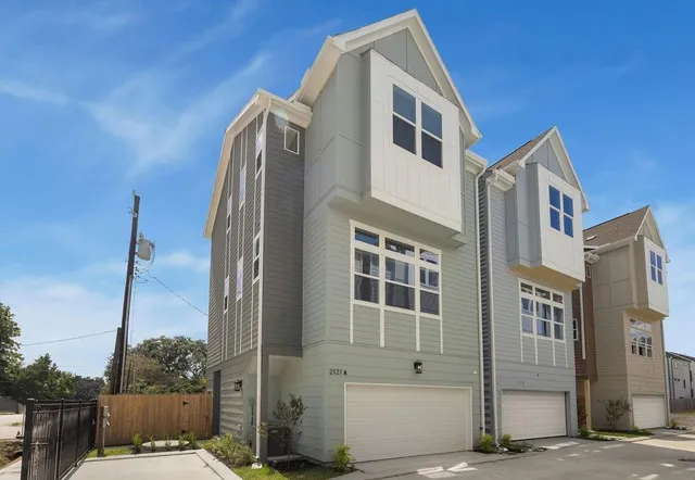 $2,899 | 2121 Hoskins Drive, Unit C, Houston, TX 77080