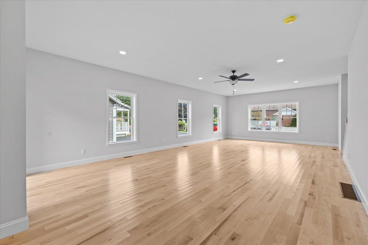 32 Walters Way Colchester, VT 05446 - Photo 25 of 38