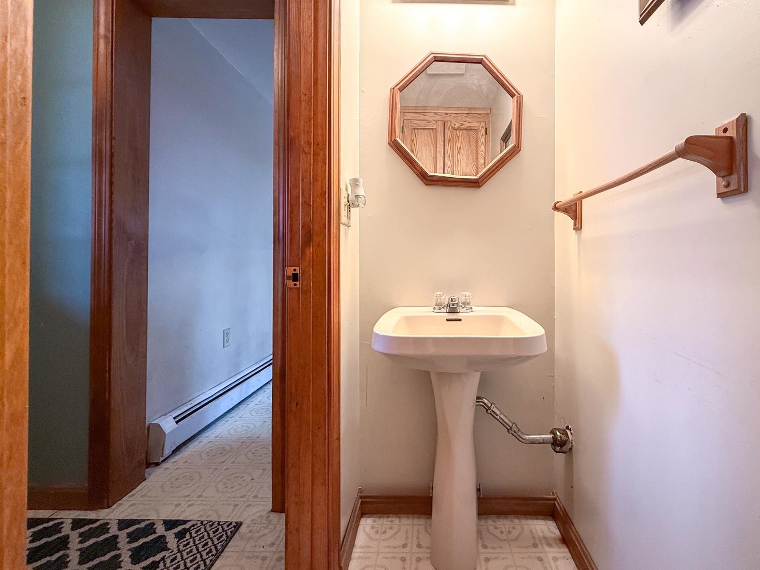 26 Phillips Road Sandown, NH 03873 - Photo 15 of 36 Gallery Image 15