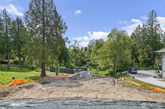 $4,625 | 726 Shelter Bay Drive, La Conner, WA 98257