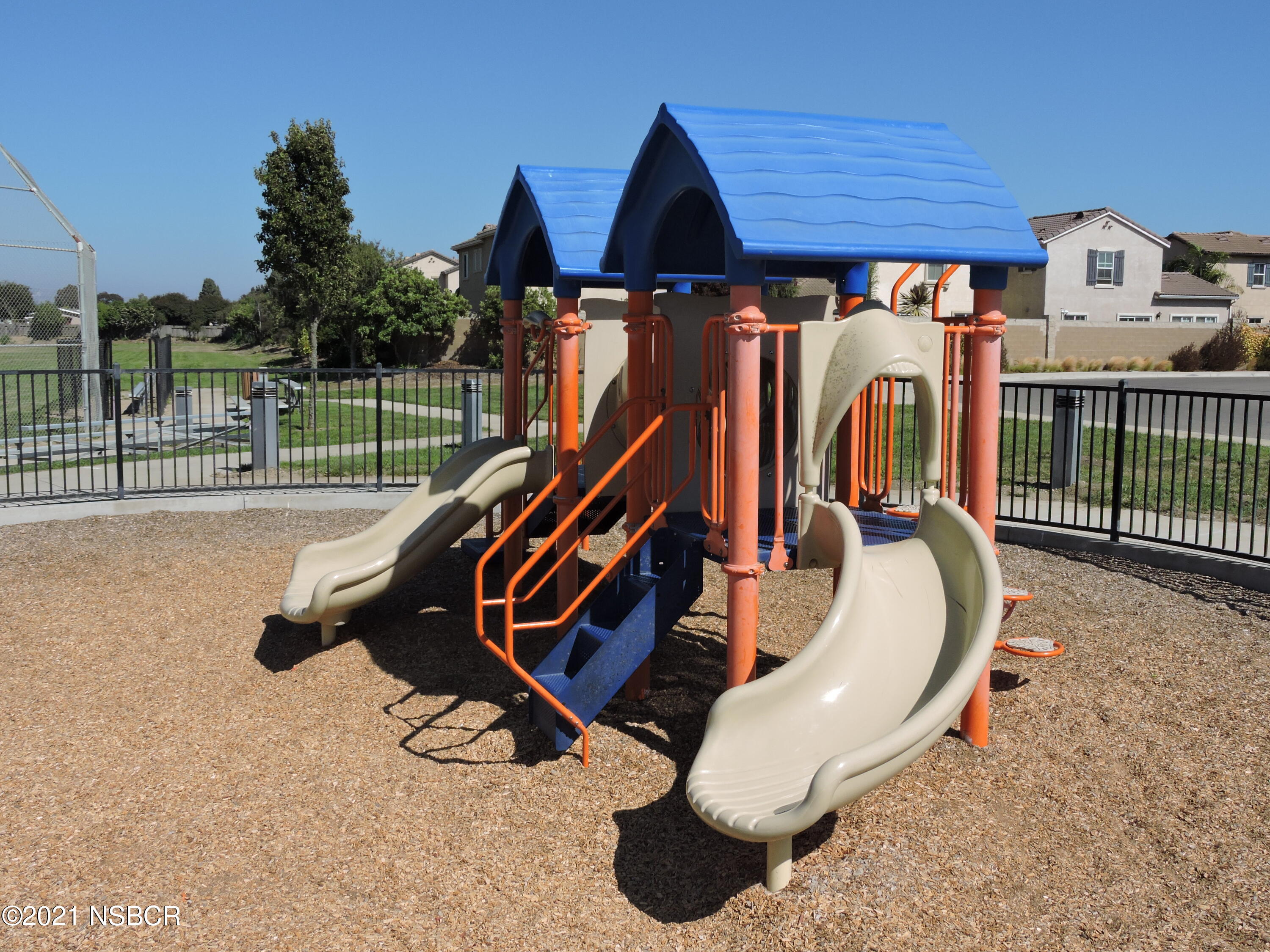 2000 Green Ridge Circle Lompoc, CA 93436 - Photo 18 of 20 Briar Creek playground