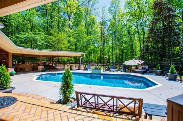 $1,200,000 | 39 Cambridge Lane, Bremen, GA 30110