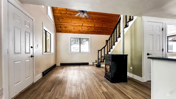 $449,900 | 5 Pump House Road, Garden Valley, ID 83622