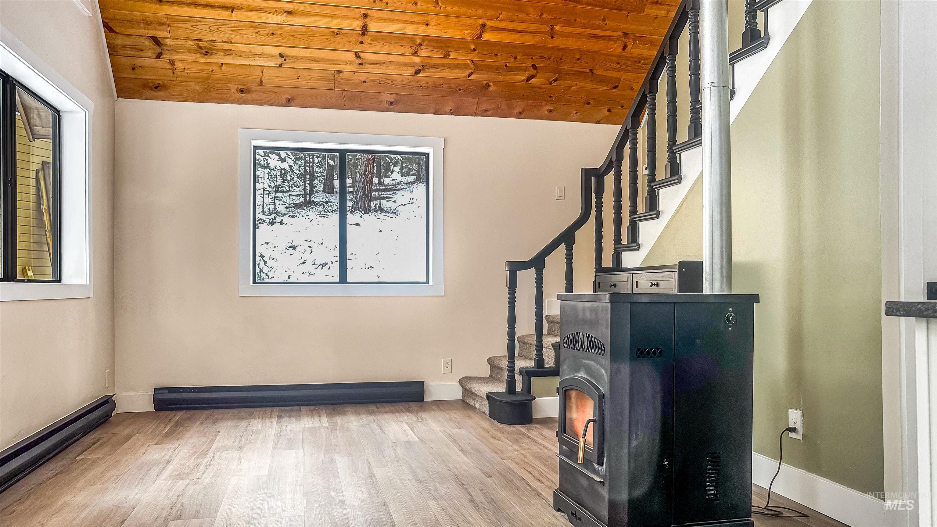 5 Pump House Road Garden Valley, ID 83622 - Photo 8 of 36