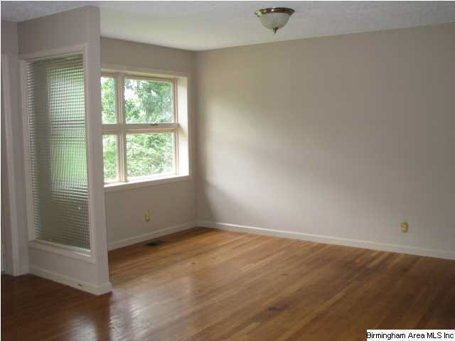 629 Delta Street Bessemer, AL 35020 - Photo 4 of 9