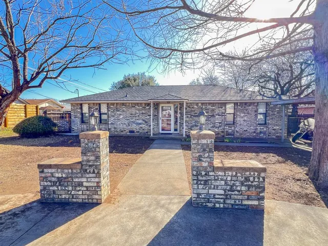 a outdoor view with sitting space