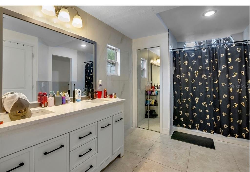 233 Red Maple Drive Kissimmee, FL 34743 - Photo 6 of 22