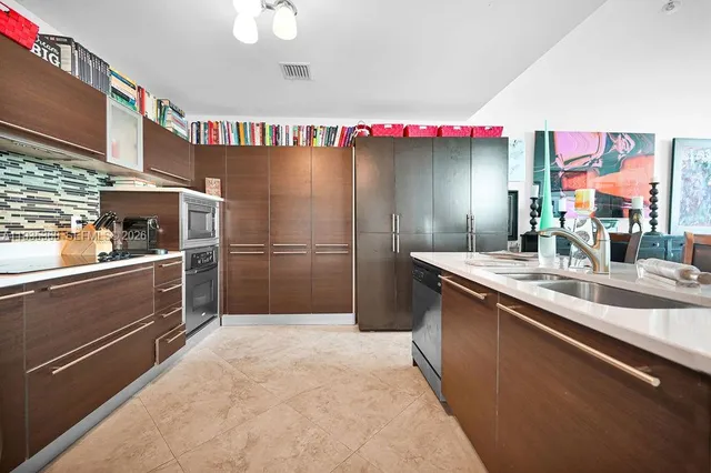 a close view of washer and dryer