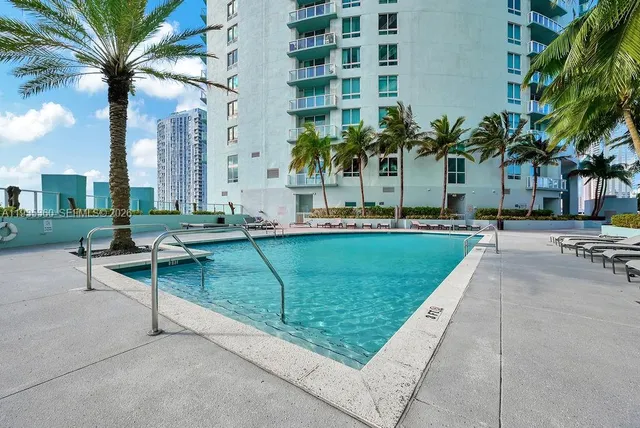 $9,500 | 1900 North Bayshore Drive, Unit 5103, Miami, FL 33132