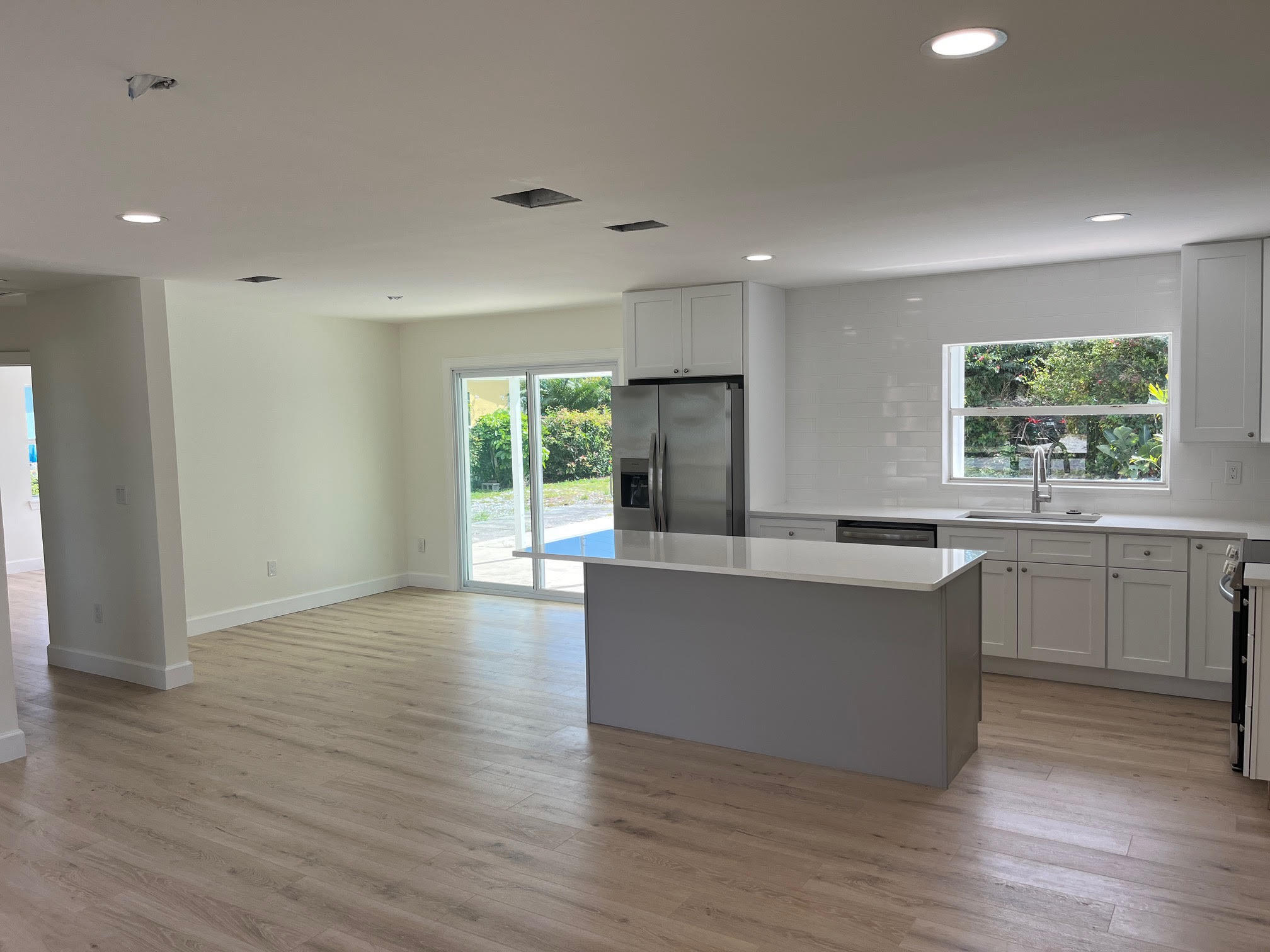 858 Southeast Stafford Dr  