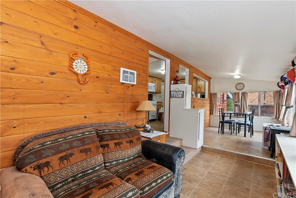 1211 Bridal Path Rimforest, CA 92378 - Photo 7 of 28 a view of work space with furniture