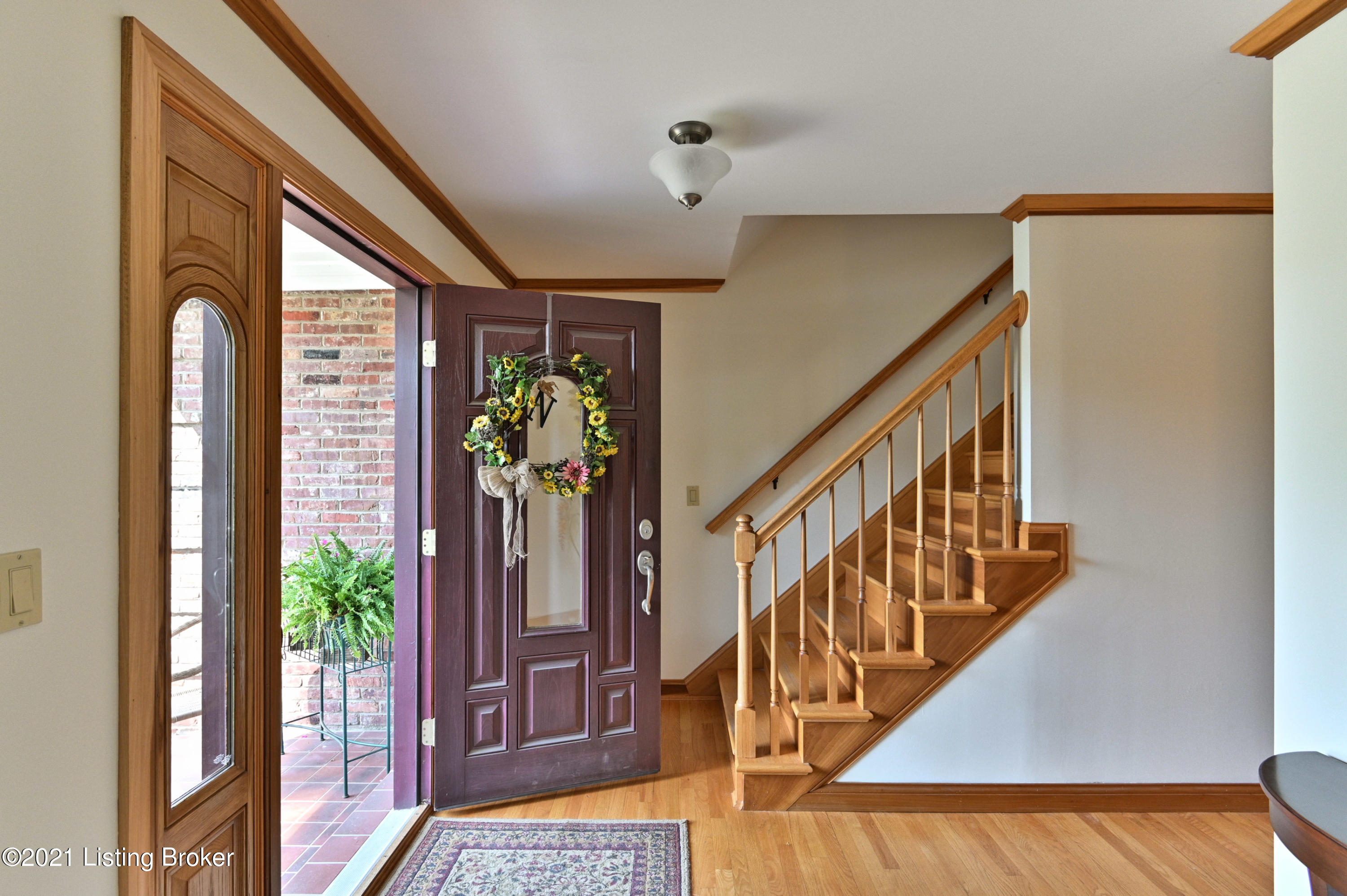9001 Cardiff Road Louisville, KY 40242 - Photo 4 of 40 010 - 20210812 4205