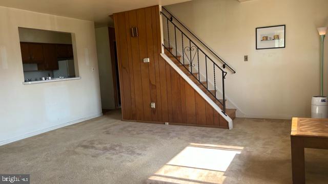 127 Elmtowne Boulevard Hammonton, NJ 08037 - Photo 12 of 14 living room