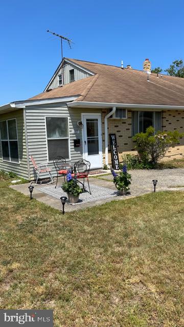 127 Elmtowne Boulevard Hammonton, NJ 08037 - Photo 2 of 14 This is a back quad