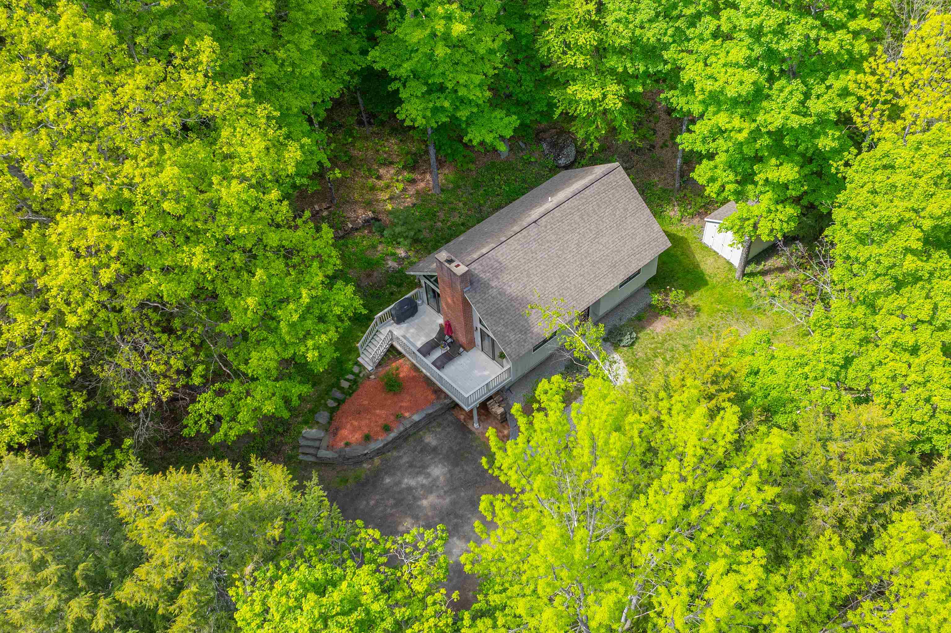 1196 Marsh Family Road, Unit 7176 Hartford, VT 05059 - Photo 5 of 49