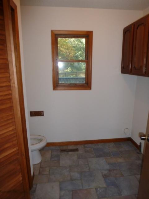 343 North Broton Road Muskegon, MI 49442 - Photo 15 of 24 15-Laundry and Half Bath