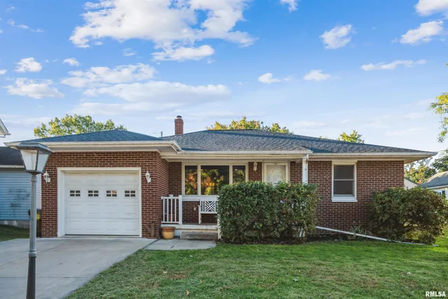 $139,500 | 824 9th Avenue, Fulton, IL 61252