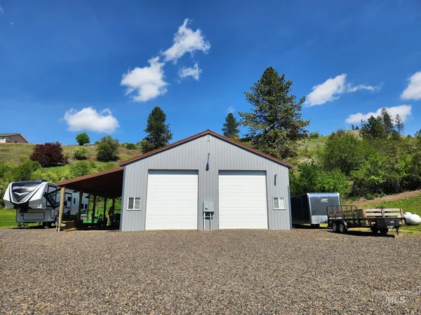 $894,500 | 131 Beaver Nob Drive, Kamiah, ID 83536