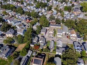 57 Gould Street Newport, RI 02840 - Photo 2 of 18