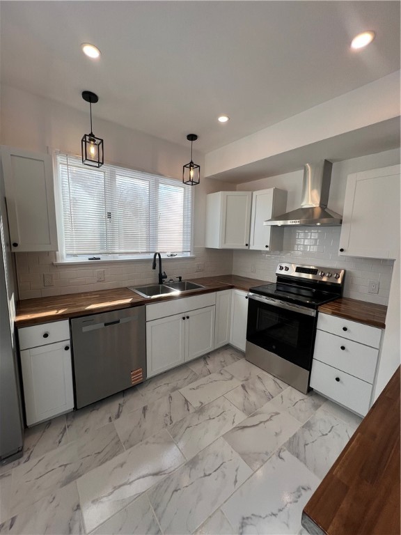 57 Gould Street Newport, RI 02840 - Photo 7 of 18