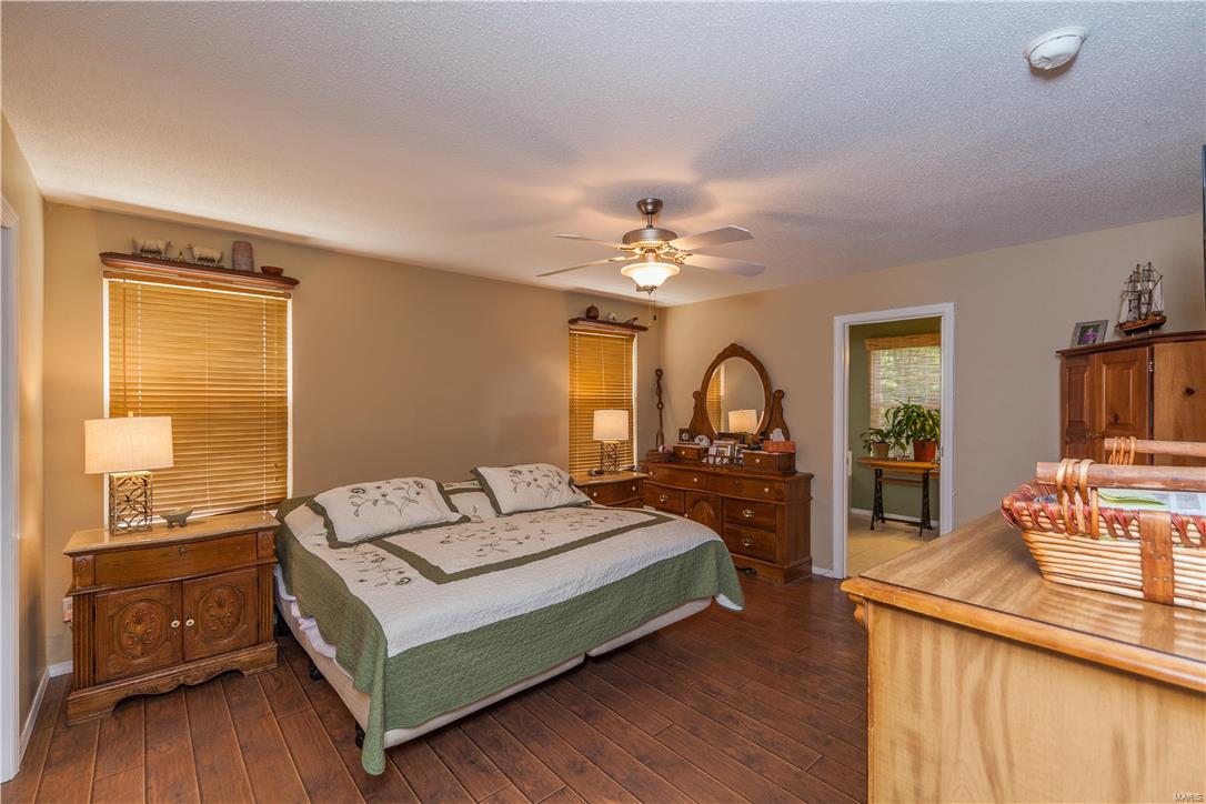 408 Wiegerstown Road O'Fallon, IL 62269 - Photo 13 of 35 Gallery Image 13