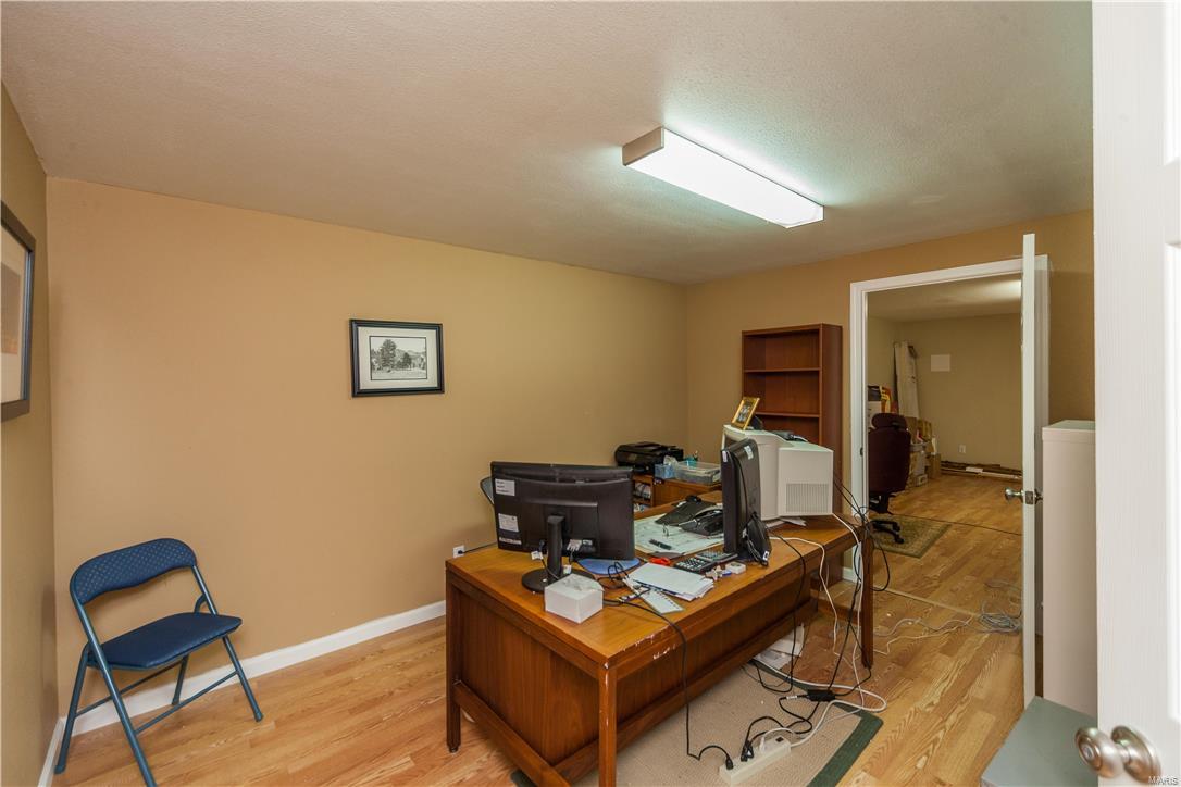 408 Wiegerstown Road O'Fallon, IL 62269 - Photo 26 of 35 Gallery Image 26