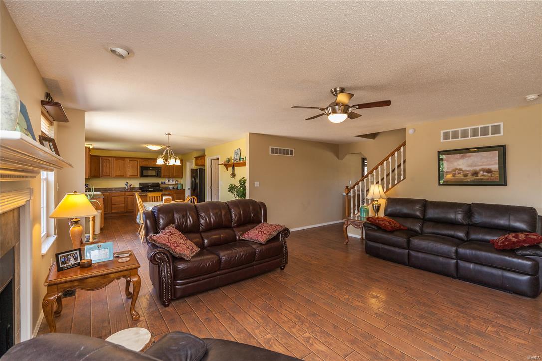 408 Wiegerstown Road O'Fallon, IL 62269 - Photo 8 of 35 Gallery Image 8