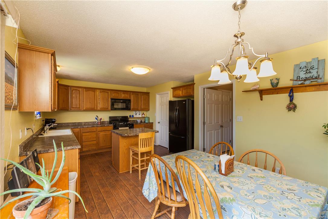 408 Wiegerstown Road O'Fallon, IL 62269 - Photo 9 of 35 Gallery Image 9