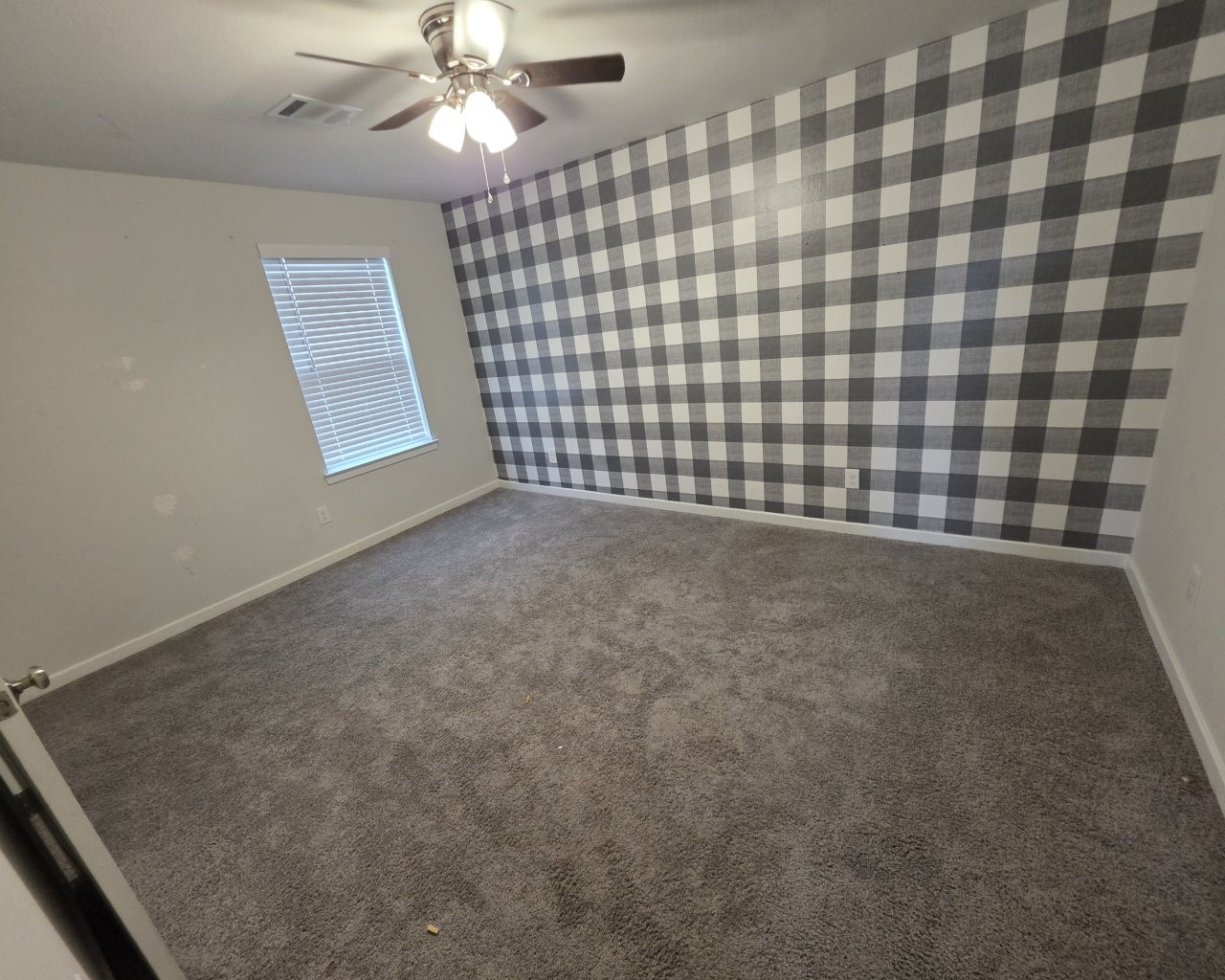 396 Weimer Lagoon Road La Porte, TX 77571 - Photo 17 of 25 a view of an empty room