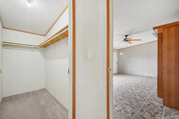 $240,000 | 140 Lake Terrace Drive, Lakehills, TX 78063