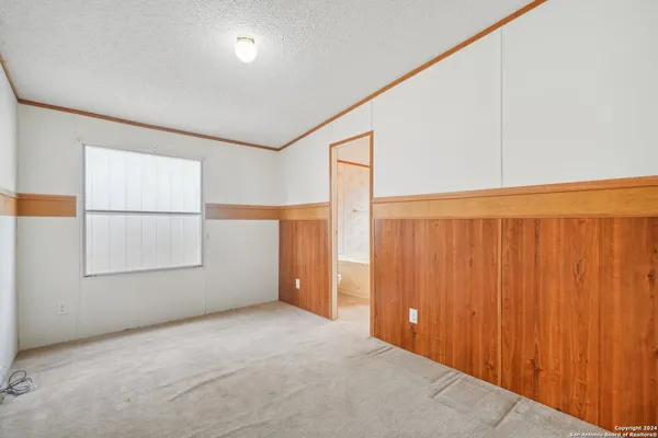 $240,000 | 140 Lake Terrace Drive, Lakehills, TX 78063