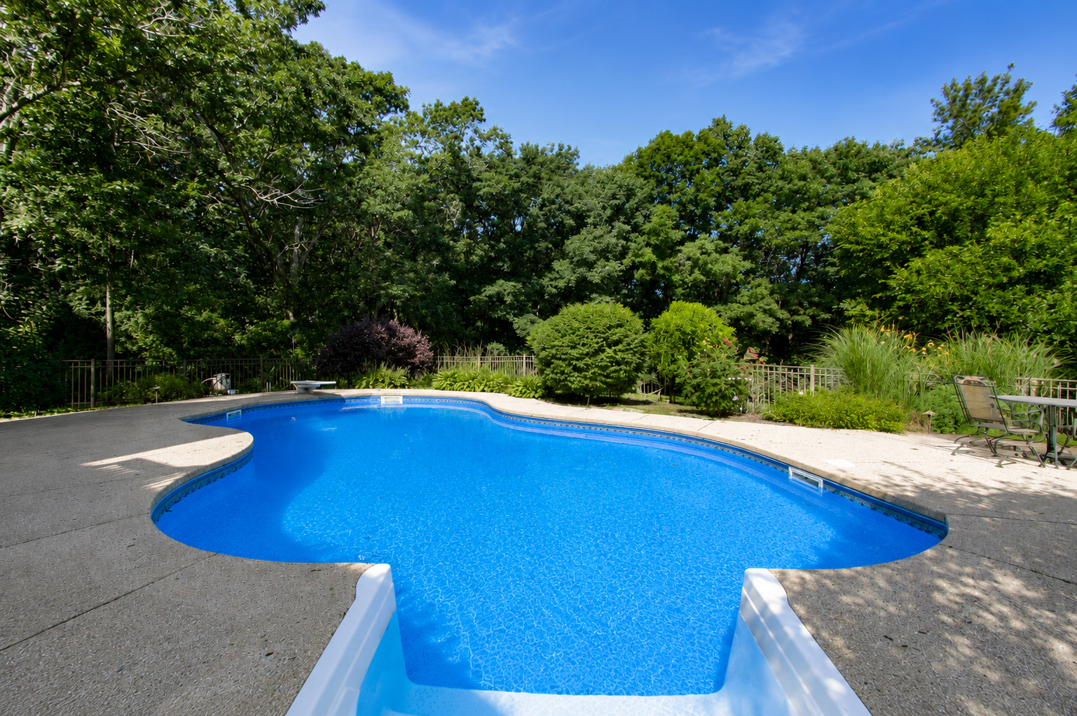 3314 Cardinal Lane Spring Grove, IL 60071 - Photo 57 of 66 Gallery Image 57