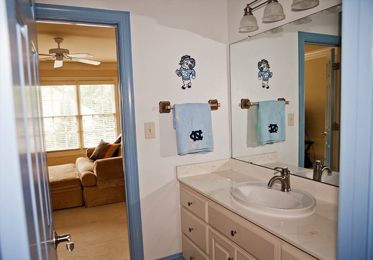 3 North Ridge Place Durham, NC 27705 - Photo 18 of 25 Photo 18