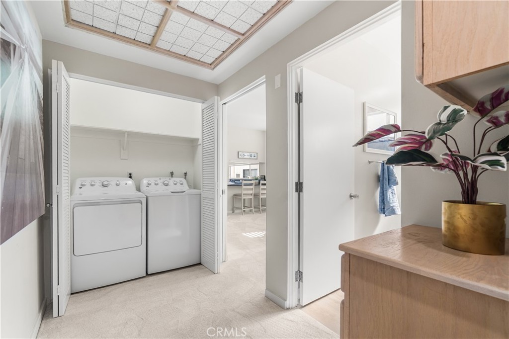 1927 Glendon Avenue, Unit 301 Los Angeles, CA 90025 - Photo 24 of 47