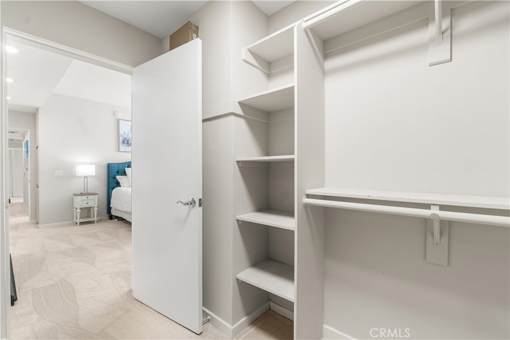 1927 Glendon Avenue, Unit 301 Los Angeles, CA 90025 - Photo 33 of 47