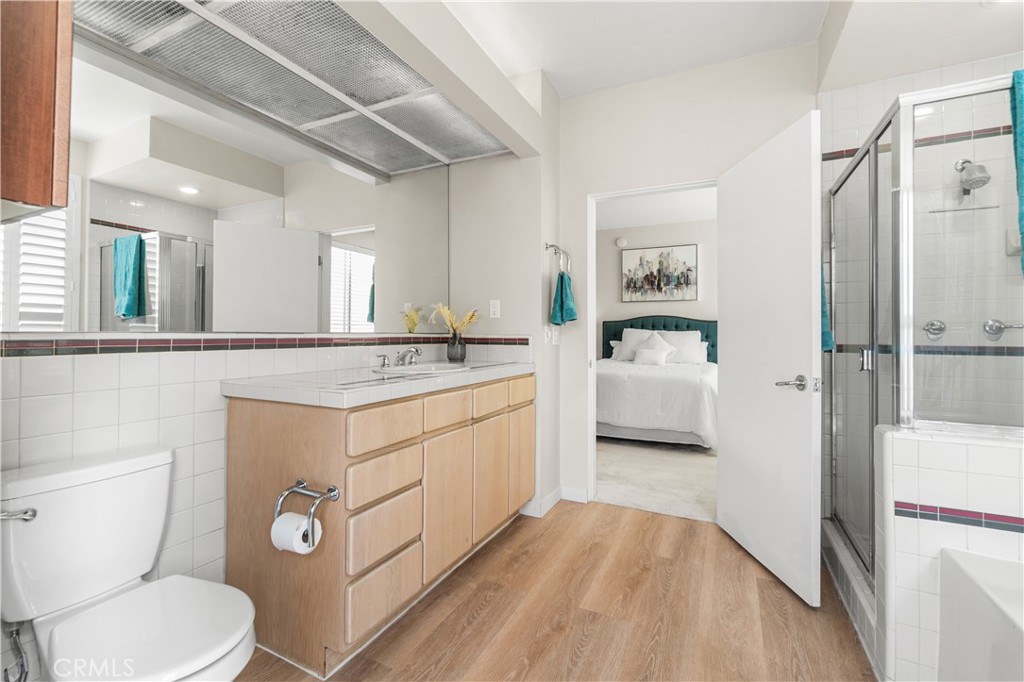 1927 Glendon Avenue, Unit 301 Los Angeles, CA 90025 - Photo 37 of 47