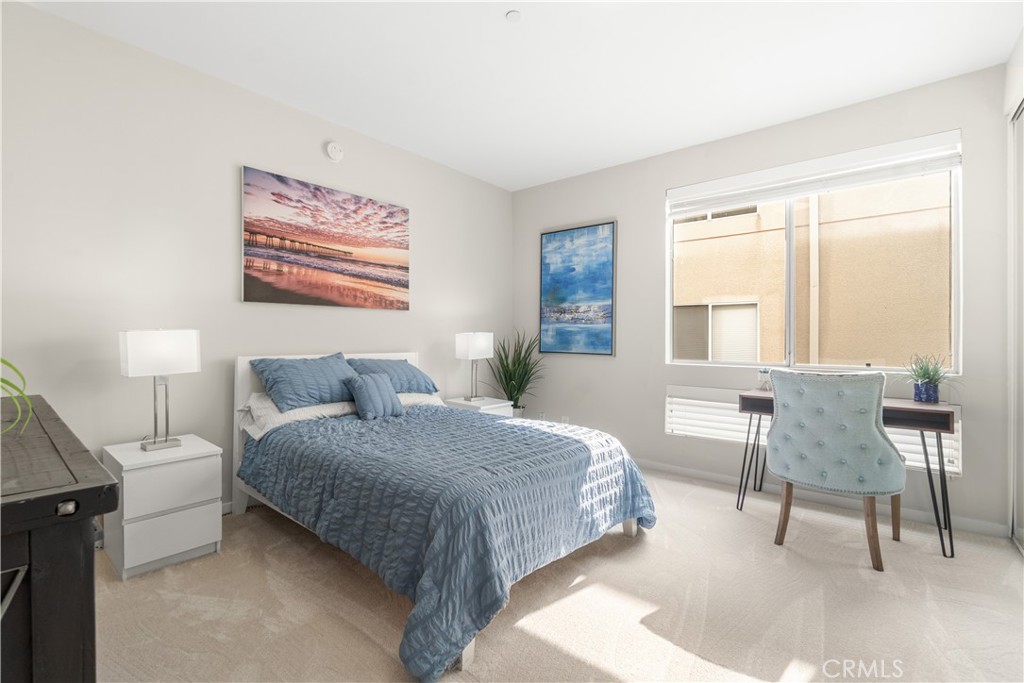 1927 Glendon Avenue, Unit 301 Los Angeles, CA 90025 - Photo 41 of 47