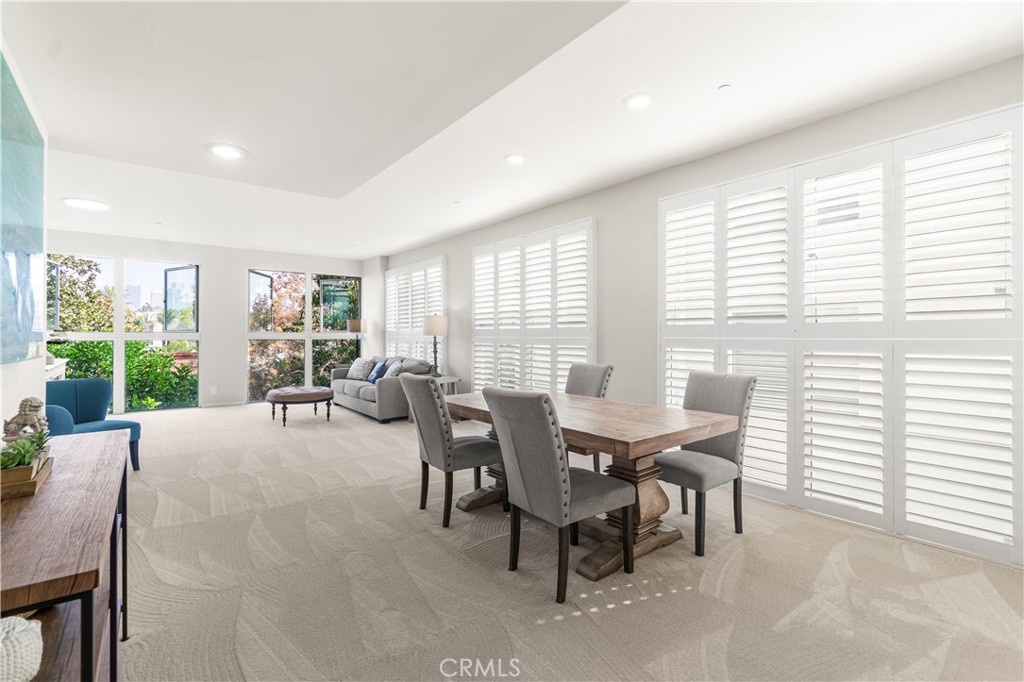 1927 Glendon Avenue, Unit 301 Los Angeles, CA 90025 - Photo 9 of 47