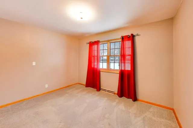 $290,000 | 6212 Main Street, Union, IL 60180