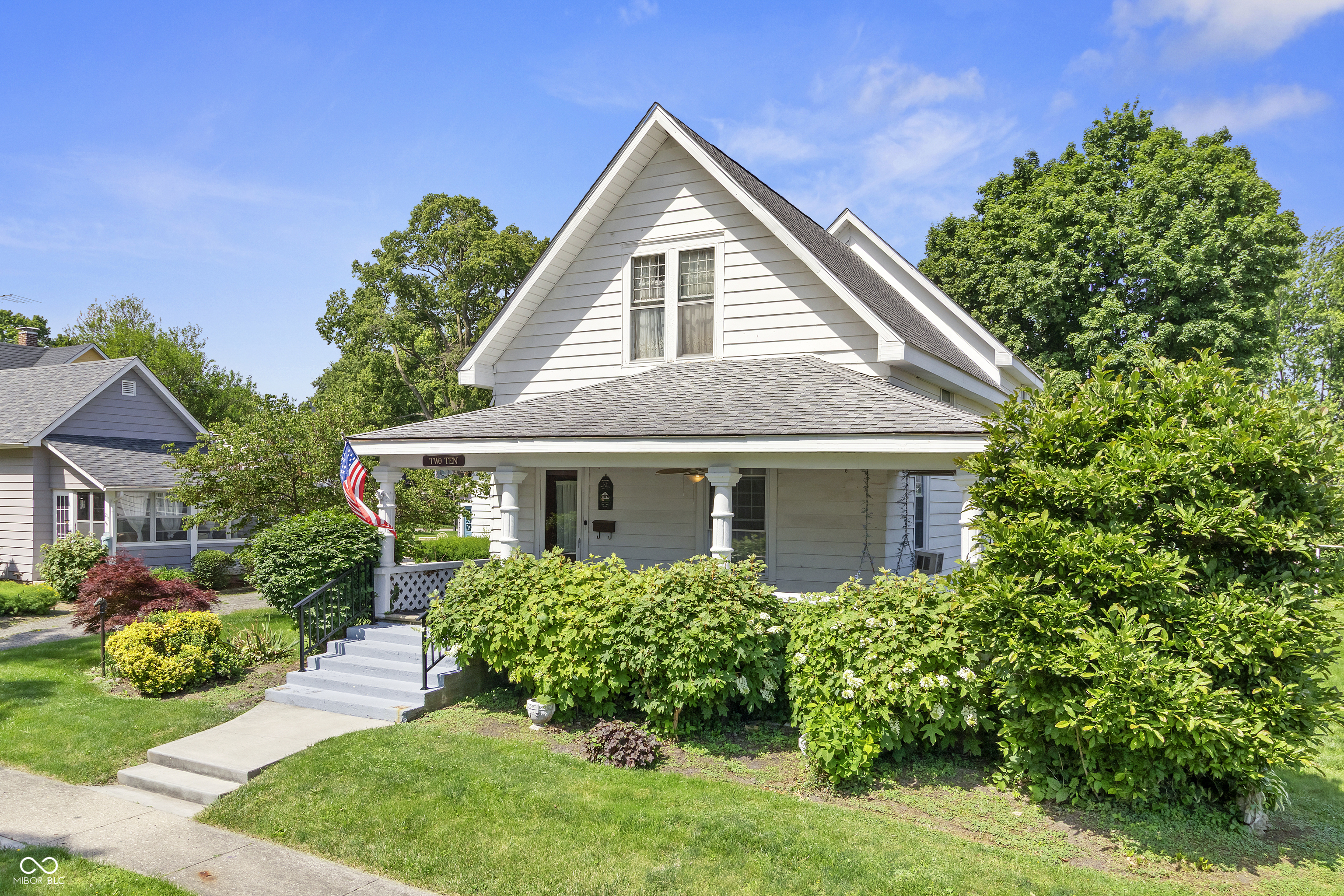 210 West Street Pendleton, IN 46064 - Photo 2 of 47