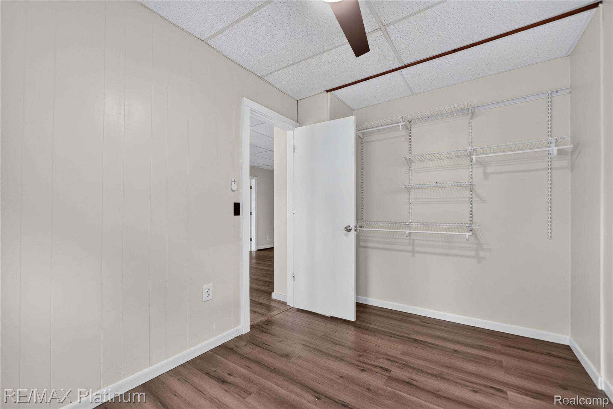 501 Kaiser Road Gregory, MI 48137 - Photo 16 of 27 16-501-Kaiser-Rd-WindowStill.jpg
