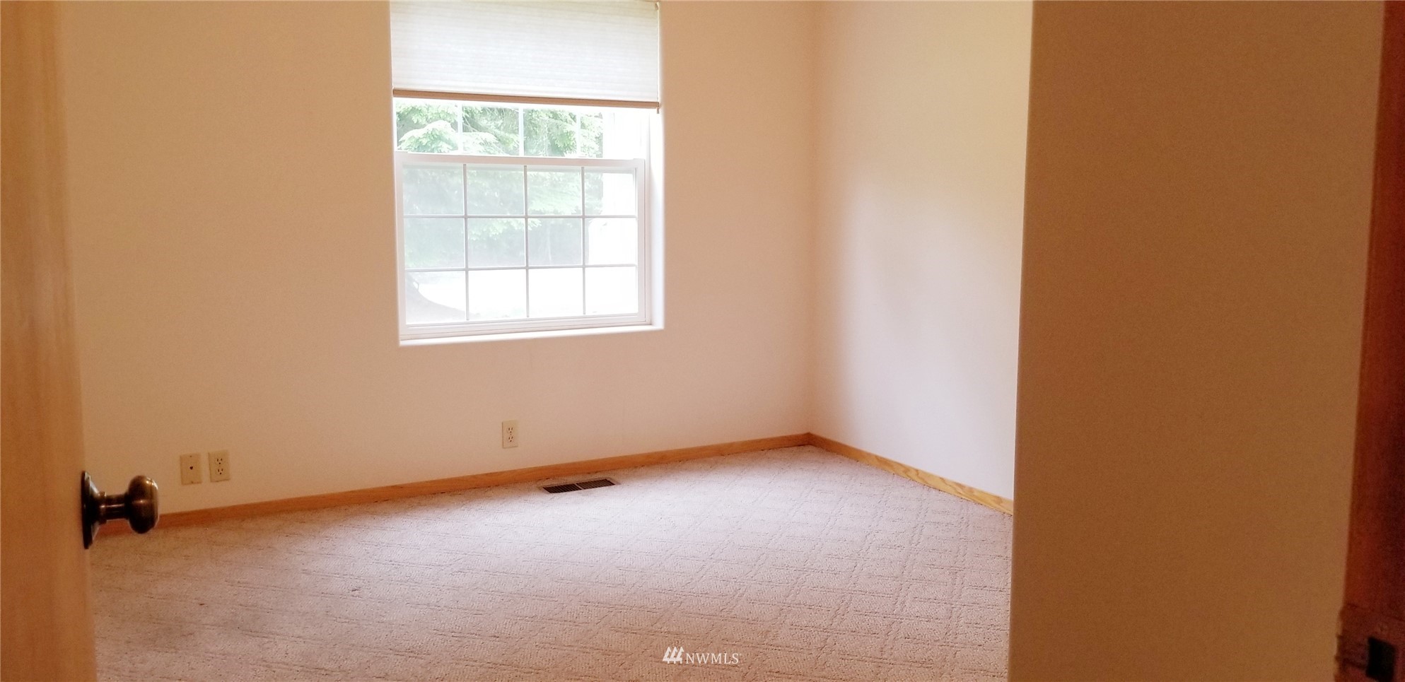 22875 Grip Road Sedro-Woolley, WA 98284 - Photo 16 of 28 Gallery Image 16