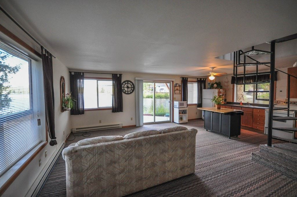 422 Bayview Road Newport, WA 99156 - Photo 7 of 20 Gallery Image 7