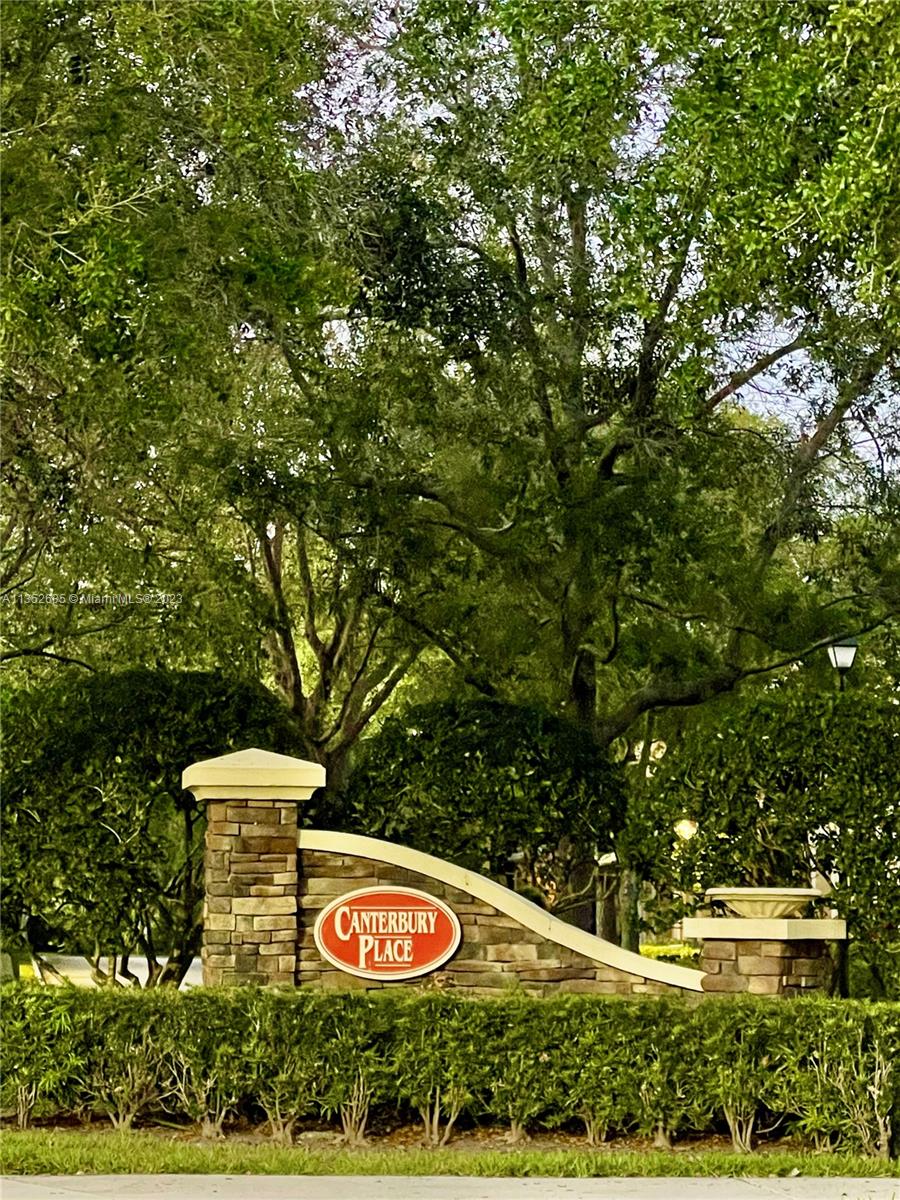 128 Midleton Way Jupiter, FL 33458 - Photo 26 of 39 a view of outdoor space with city view