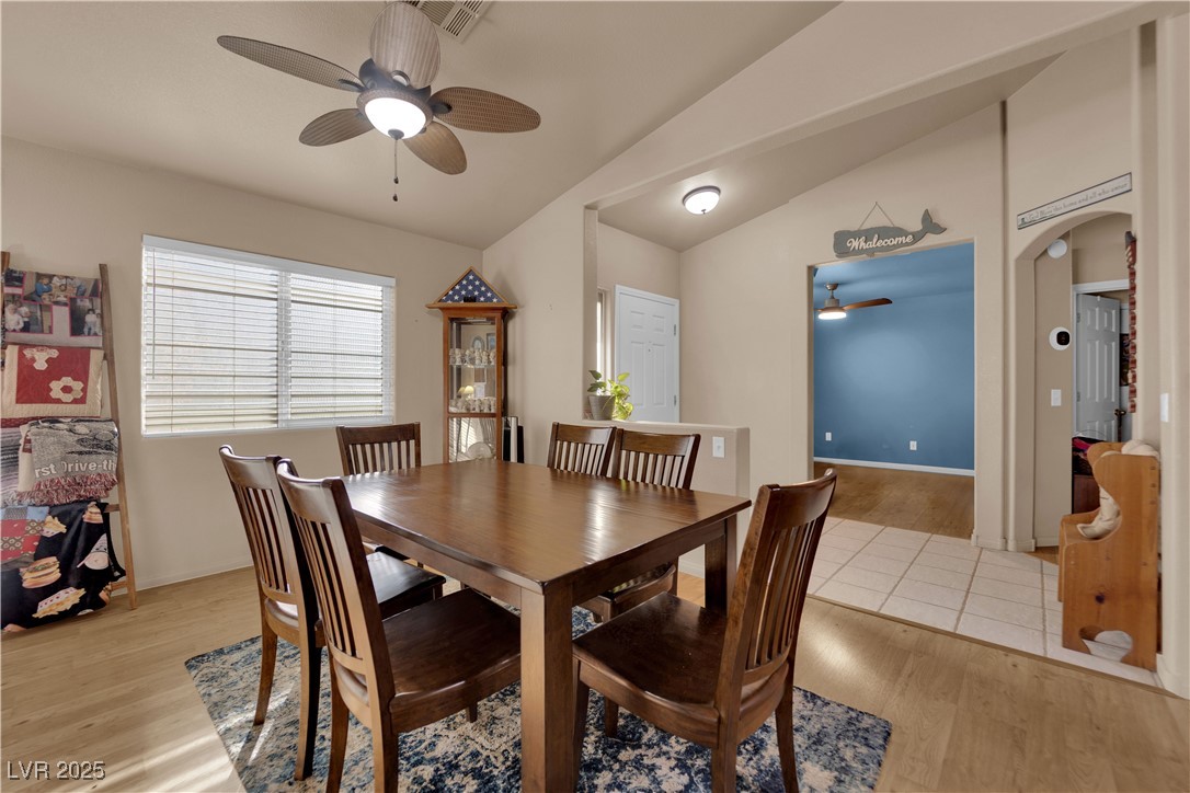 3486 Osprey Ridge Court Las Vegas, NV 89122 - Photo 15 of 49
