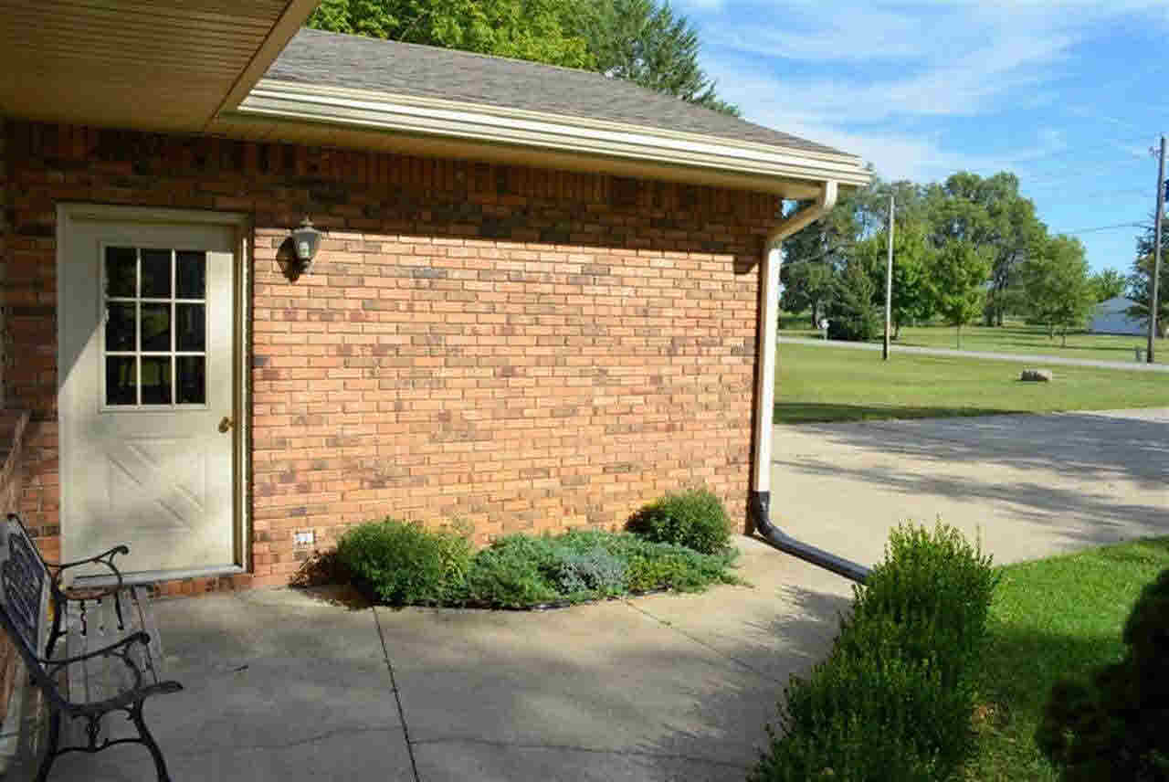 2104 West Royerton Road Muncie, IN 47303 - Photo 27 of 30