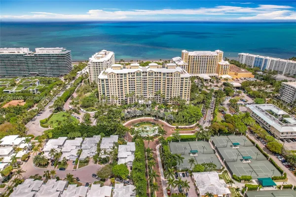 $2,520,000 | 445 Grand Bay Drive, Unit 418, Key Biscayne, FL 33149